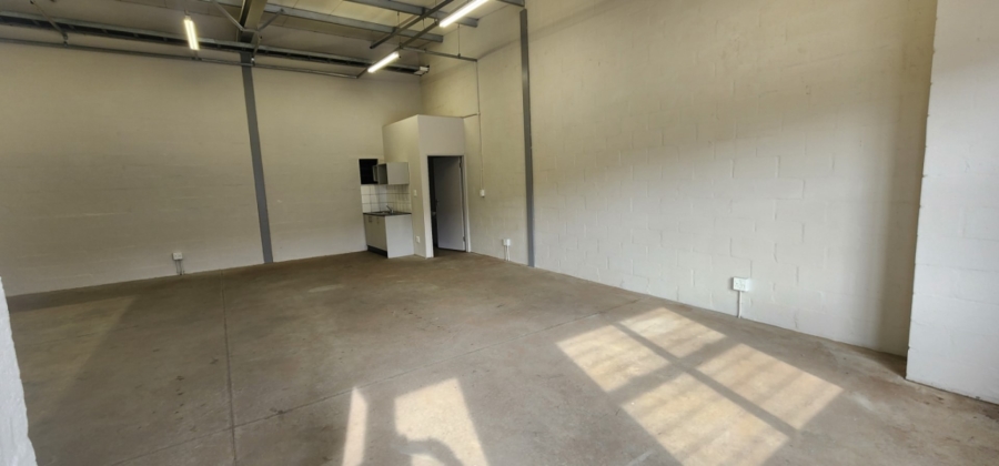 To Let commercial Property for Rent in Phoenix Western Cape